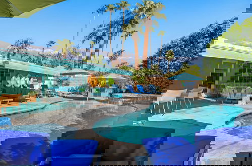 Photo 1 - Azul Oasis by Avantstay Pool, Hot Tub, Bocce Ball Minutes From Downtown