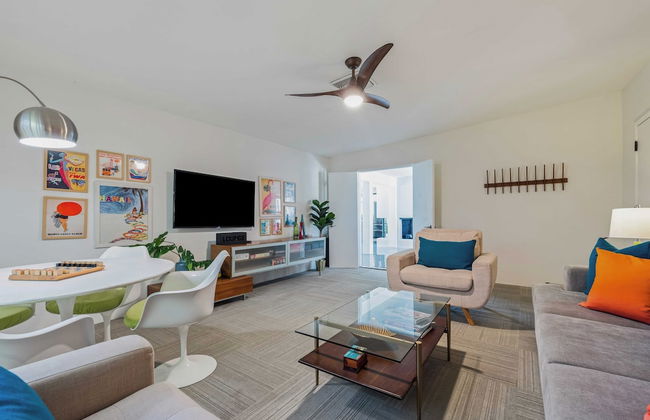 Azul Oasis by Avantstay Pool, Hot Tub, Bocce Ball Minutes From Downtown - Foto 17
