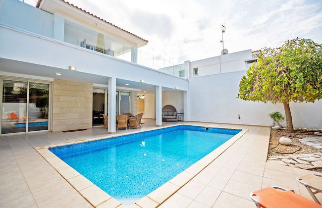 Beachfront 3 BDR Villa With Pool - Foto 15