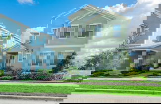 Foto 1 - Beautiful Home Near Disney With Private Pool! 5 Bedroom Villa by RedAwning