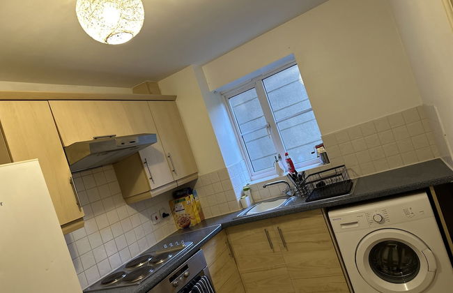 Captivating 2-bed Apartment in West Bromwich - Foto 5