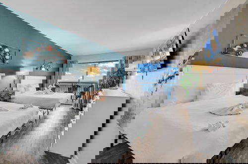 Foto 4 - Bluewater Resort 903
