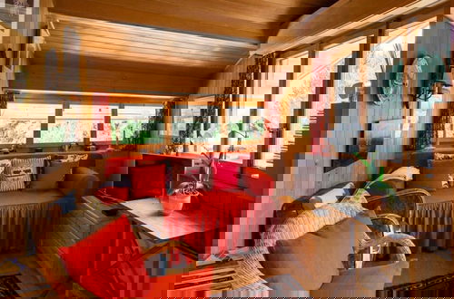 Photo 9 - Cosy Chalet With top View