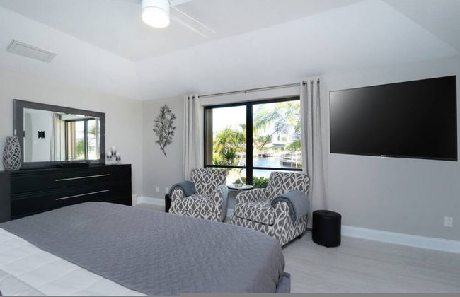 Tropical-waterfront - Heated Pool-spa-dock-kayaks-bikes - Foto 32