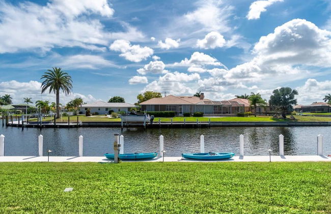 Tropical-waterfront - Heated Pool-spa-dock-kayaks-bikes - Foto 59
