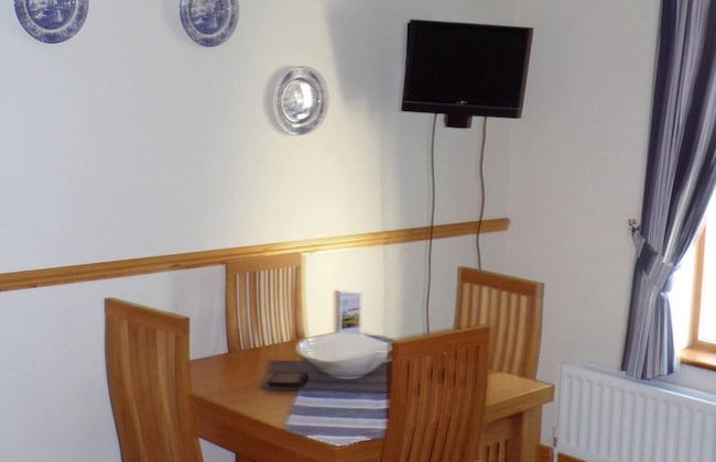 Luxury 3 Bed Cottages Near Hillsborough Palaces - Photo 9