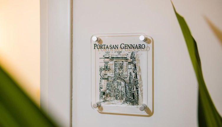 Photo 1 - Porta San Gennaro in Naples