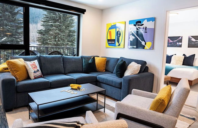 Revel in the Stoke by Revelstoke Vacations - Foto 36