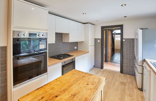 Host Stay Raven House - Foto 15