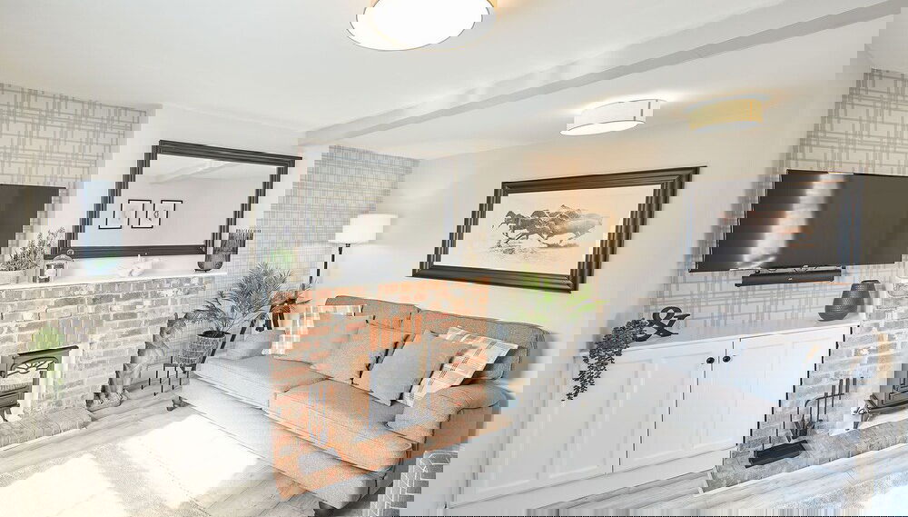 Primary image