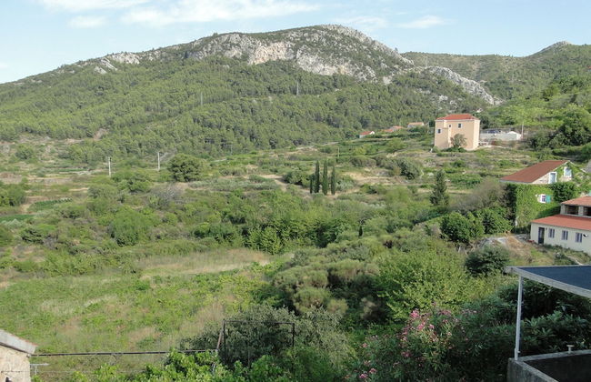 Experience Fairytale Moments in a Beautiful old Village at Island of Hvar - Foto 27
