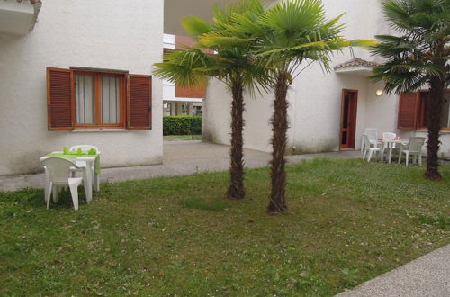 Foto 1 - Nice Flat for 6 Guests With Private Garden