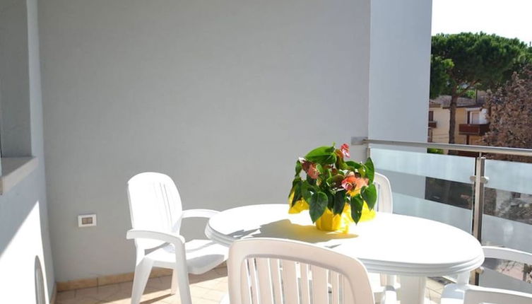 Photo 1 - Modern and Bright Apartment - Beahost Rentals