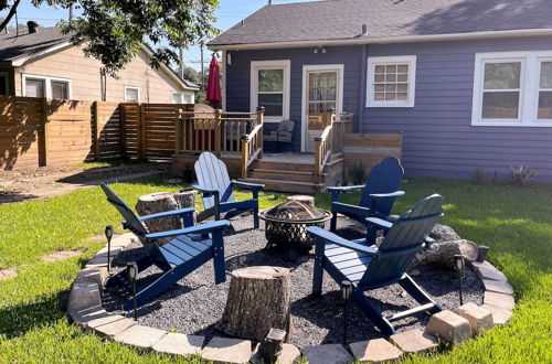 Photo 21 - Central Cottage w/ Grill, 1 Mi to Cajun Field