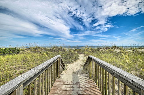 Photo 2 - Myrtle Beach Condo w/ On-site Pool & Beach Access