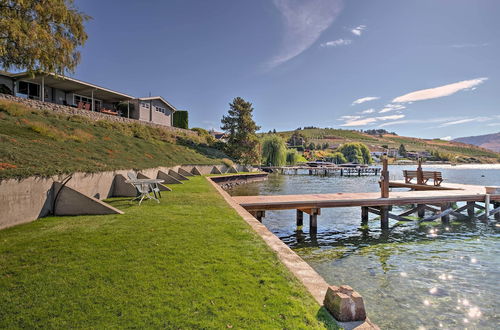 Photo 11 - Waterfront Manson Cabin on Lake Chelan w/ Deck