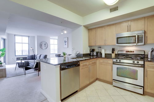 Photo 12 - Fantastic 2BR Condo at Pentagon City