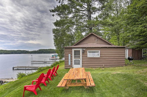 Foto 1 - Lakefront Minocqua Cabin w/ Dock & Fire Pit