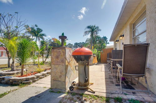 Photo 12 - Charming Home w/ Patio Near Vanderbilt Beach