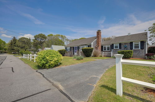 Foto 16 - Cape Cod Vacation Rental Beach Home w/ Yard