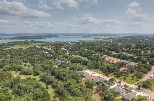 Photo 37 - Pristine 3-bedroom Home Near Canyon Lake