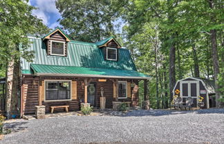 Foto 1 - Chic Sevierville Cabin w/ Hot Tub & Mountain Views