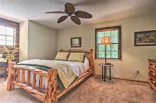 Photo 12 - Chic Sevierville Cabin w/ Hot Tub & Mountain Views