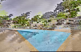 Photo 2 - < 1 Mi to Beach: Condo w/ Community Perks in Hhi!