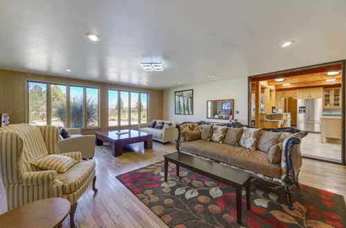 Photo 6 - Spacious Pinedale Home w/ Mountain Range View