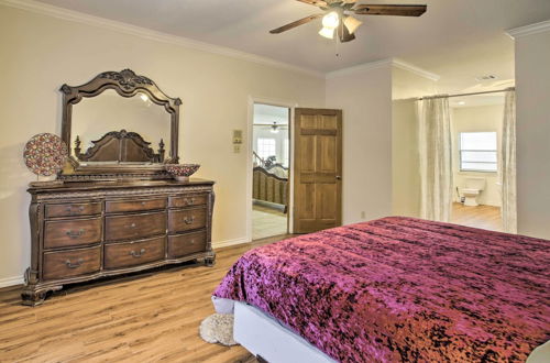 Foto 18 - Spacious Houston Getaway ~ 23 Mi to Downtown