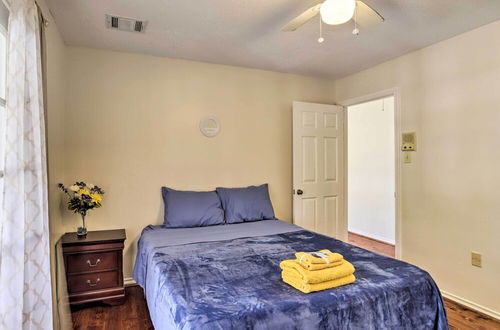 Foto 12 - Spacious Houston Getaway ~ 23 Mi to Downtown