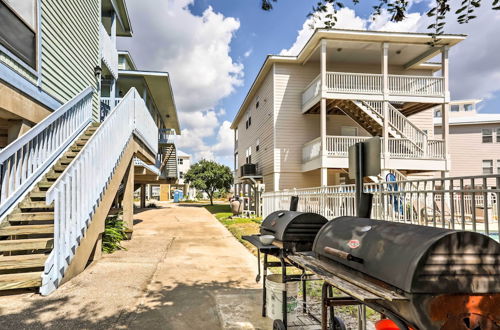 Photo 20 - Cozy Gulf Shores Condo - Just Steps to the Beach