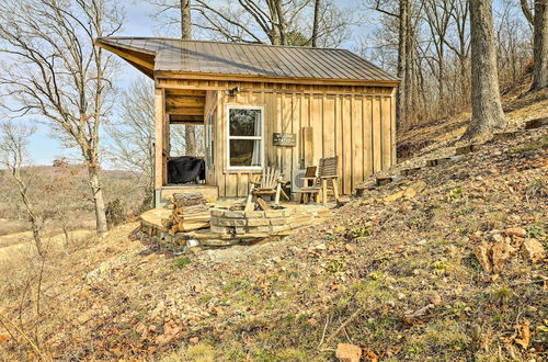 Foto 8 - Peaceful Mountain Air Getaway w/ Fire Pit