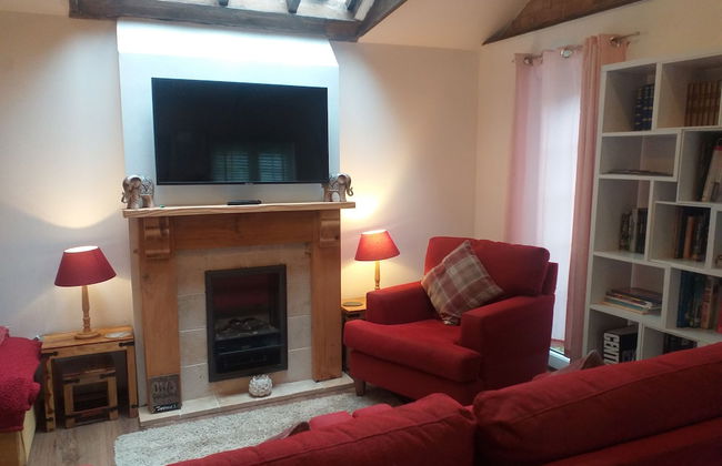 House - Sleeps 2, pet Friendly & Free Parking - Foto 8