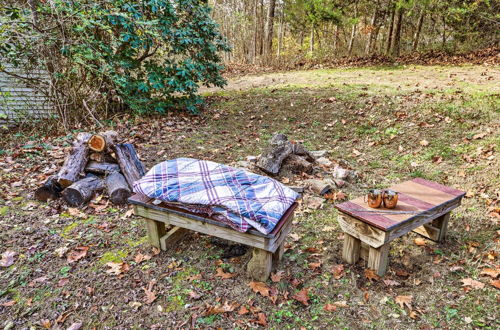 Photo 12 - Calming Shenandoah Valley Cabin w/ Hot Tub