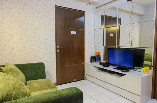 Foto 15 - Homey And Cozy 3Br Apartment At Gateway Ahmad Yani Cicadas