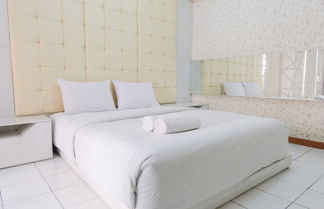 Photo 2 - Homey And Cozy 3Br Apartment At Gateway Ahmad Yani Cicadas