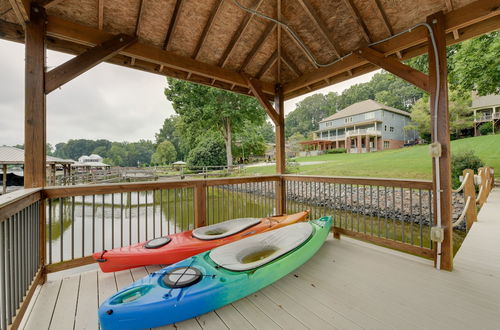 Foto 26 - Waterfront Sherrills Ford Home w/ Boat Dock