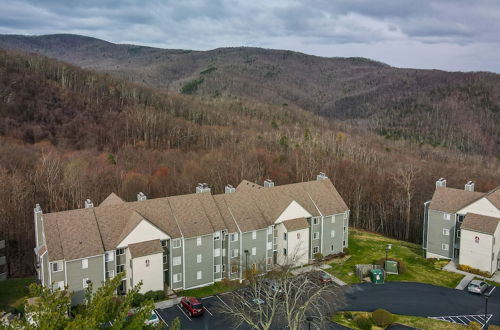 Photo 16 - Lovely Gatlinburg Condo: Pool, < 2 Mi to Tramway