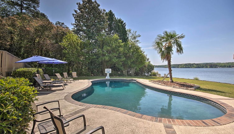 Foto 1 - Impeccable Home w/ Dock & Pool on Lake Wateree