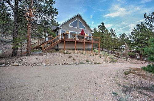 Foto 14 - Gorgeous Twin Lakes Home w/ Deck Overlooking Mtns