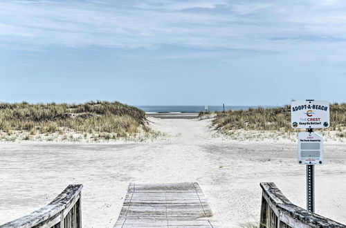 Foto 21 - Remodeled Condo Right on Wildwood Crest Beach