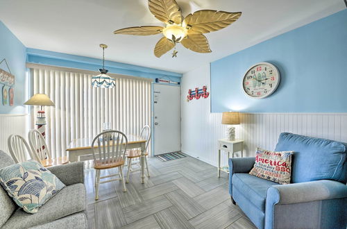 Foto 7 - Remodeled Condo Right on Wildwood Crest Beach