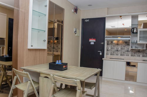 Photo 15 - Exclusive And Comfort 2Br Apartment At Sudirman Suites