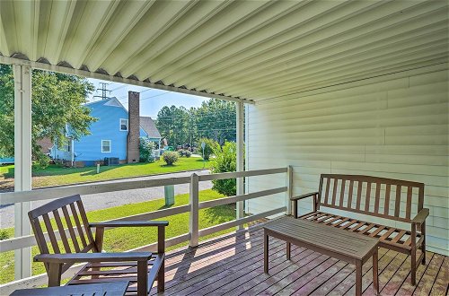 Photo 5 - Bright Durham Home w/ Fully Furnished Deck