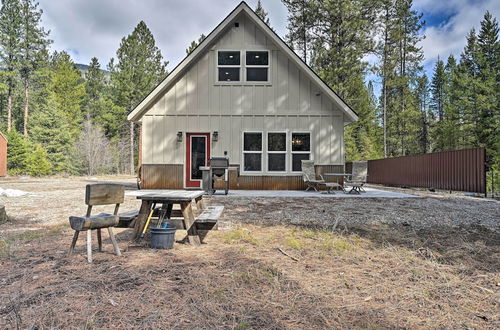 Photo 31 - Darby Cabin in National Forest: Walk to River