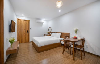 Photo 3 - SAMATHA APARTMENT & HOTEL