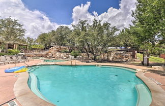 Photo 1 - Lake Travis Condo w/ Resort Amenity Access