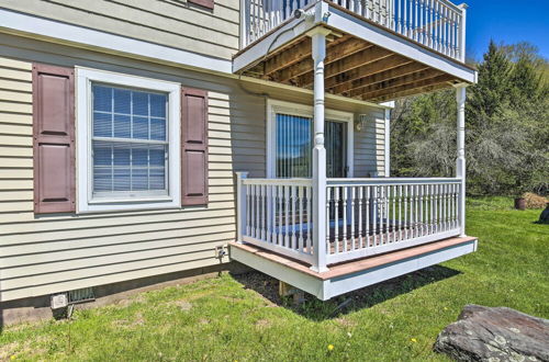 Photo 12 - Peaceful Family Condo W/deck + Mountain View