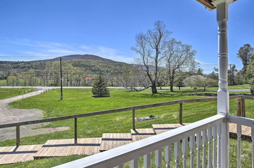 Foto 2 - Peaceful Family Condo W/deck + Mountain View